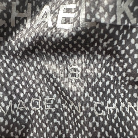 Michael Kors Puffer Vest - Picture 7 of 8